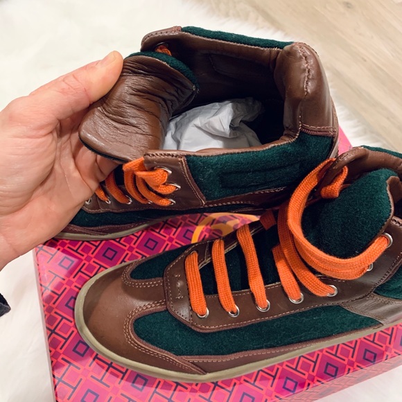 Tory Burch High Top Sneaker - Picture 5 of 6